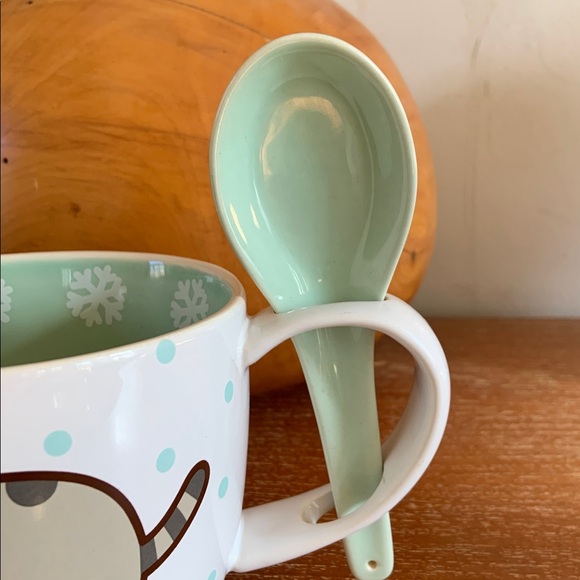 Rare Pusheen and Stormy Wintertime Soup Mug with Spoon - Picture 4 of 8
